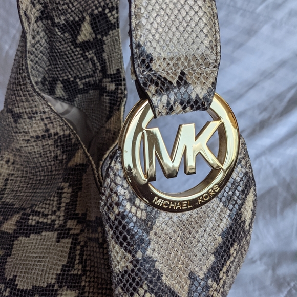 Michael Kors Python Print Bag - Picture 13 of 16